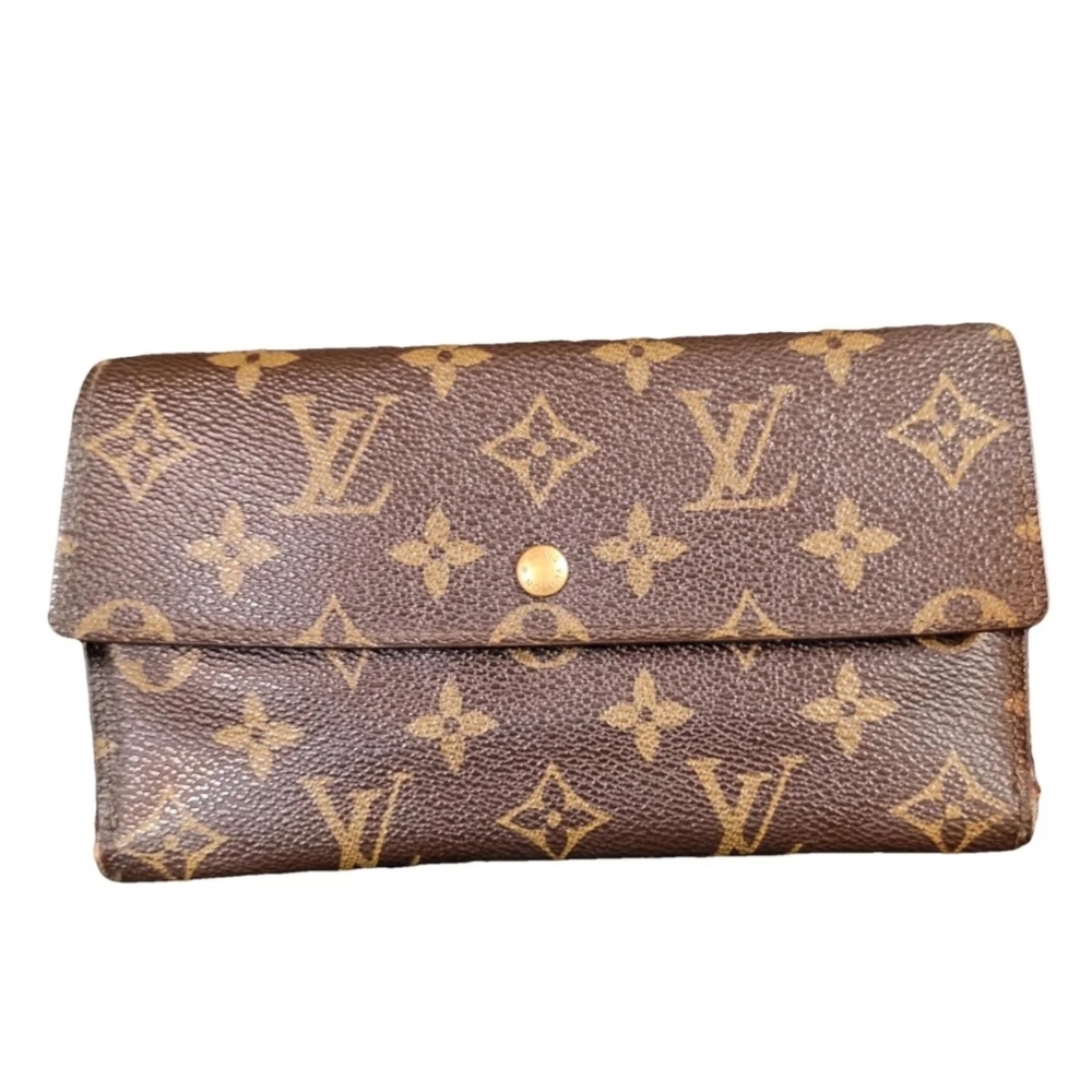 Louis Vuitton Brown Monogram Wallet Iconic Design